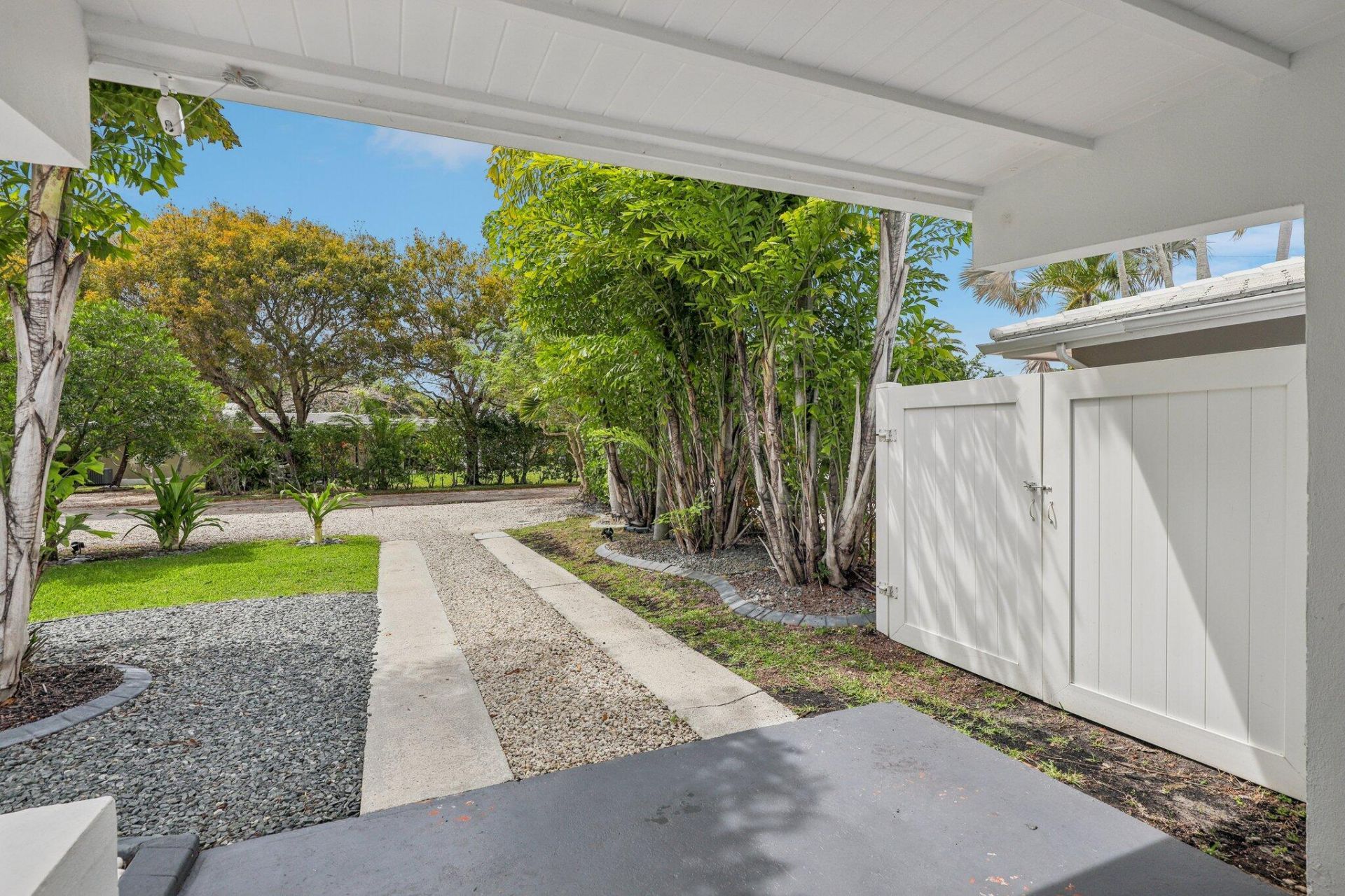 1910 NE 17th Terrace, Fort Lauderdale, FL 33305 Photo