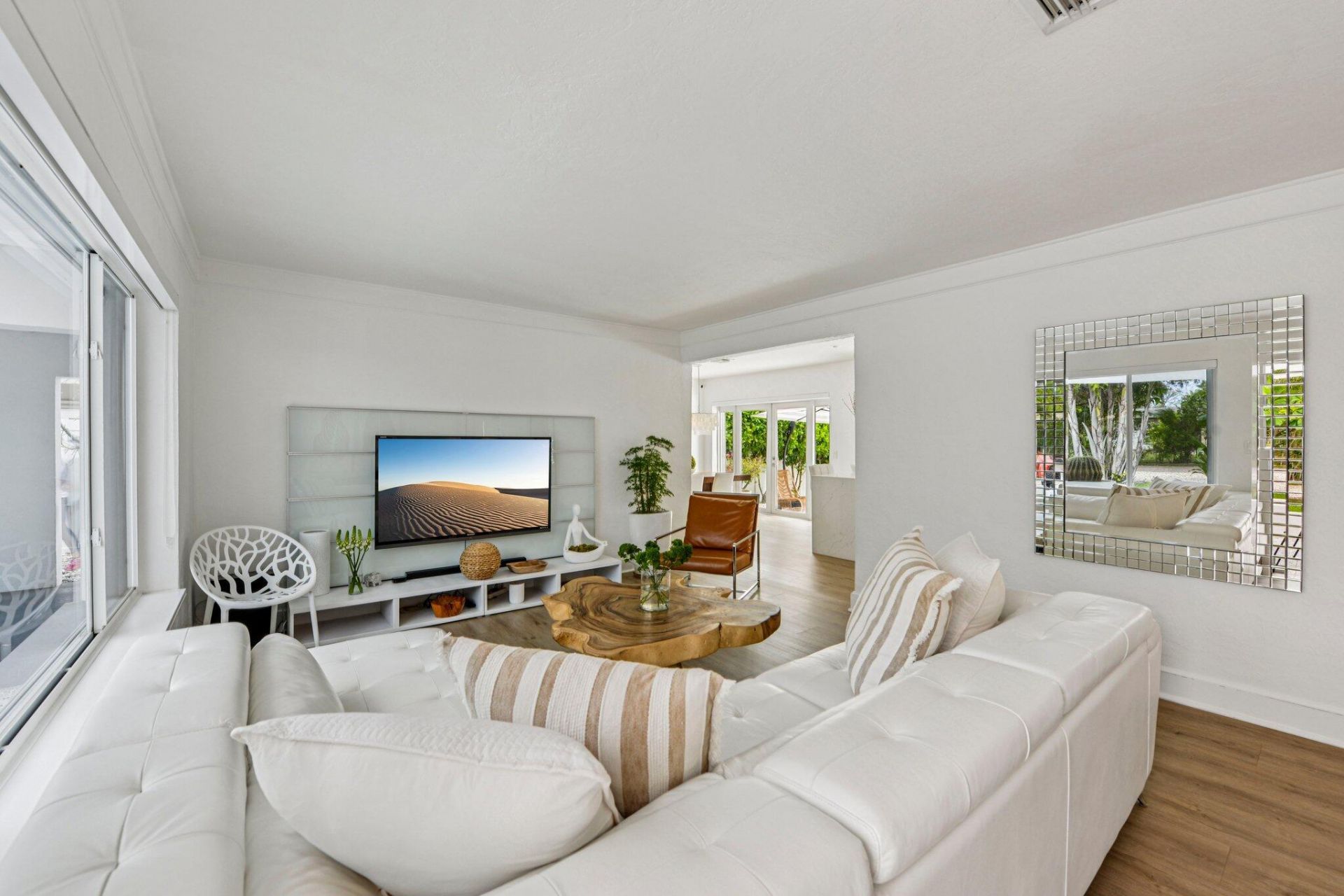 1910 NE 17th Terrace, Fort Lauderdale, FL 33305 Photo