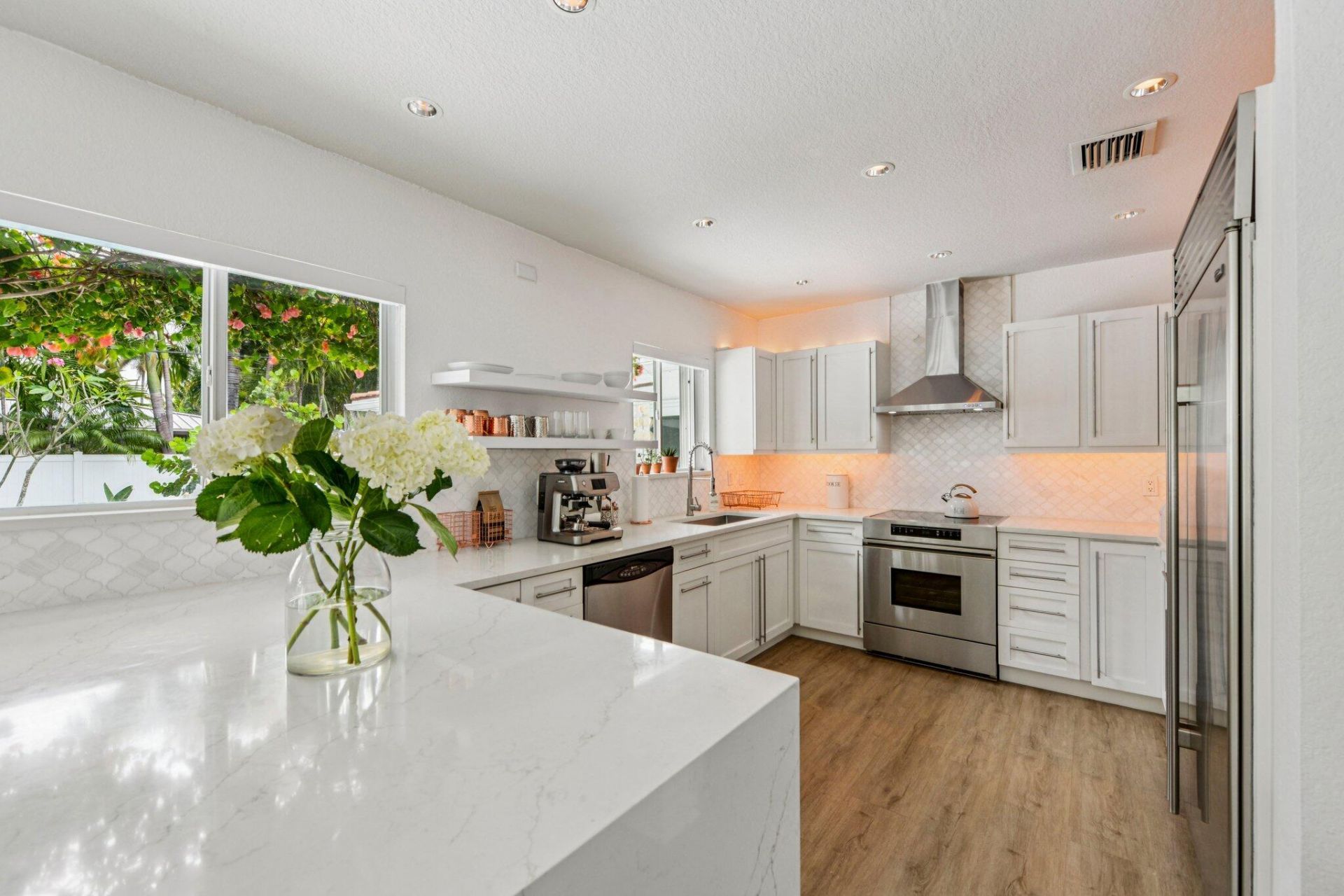 1910 NE 17th Terrace, Fort Lauderdale, FL 33305 Photo