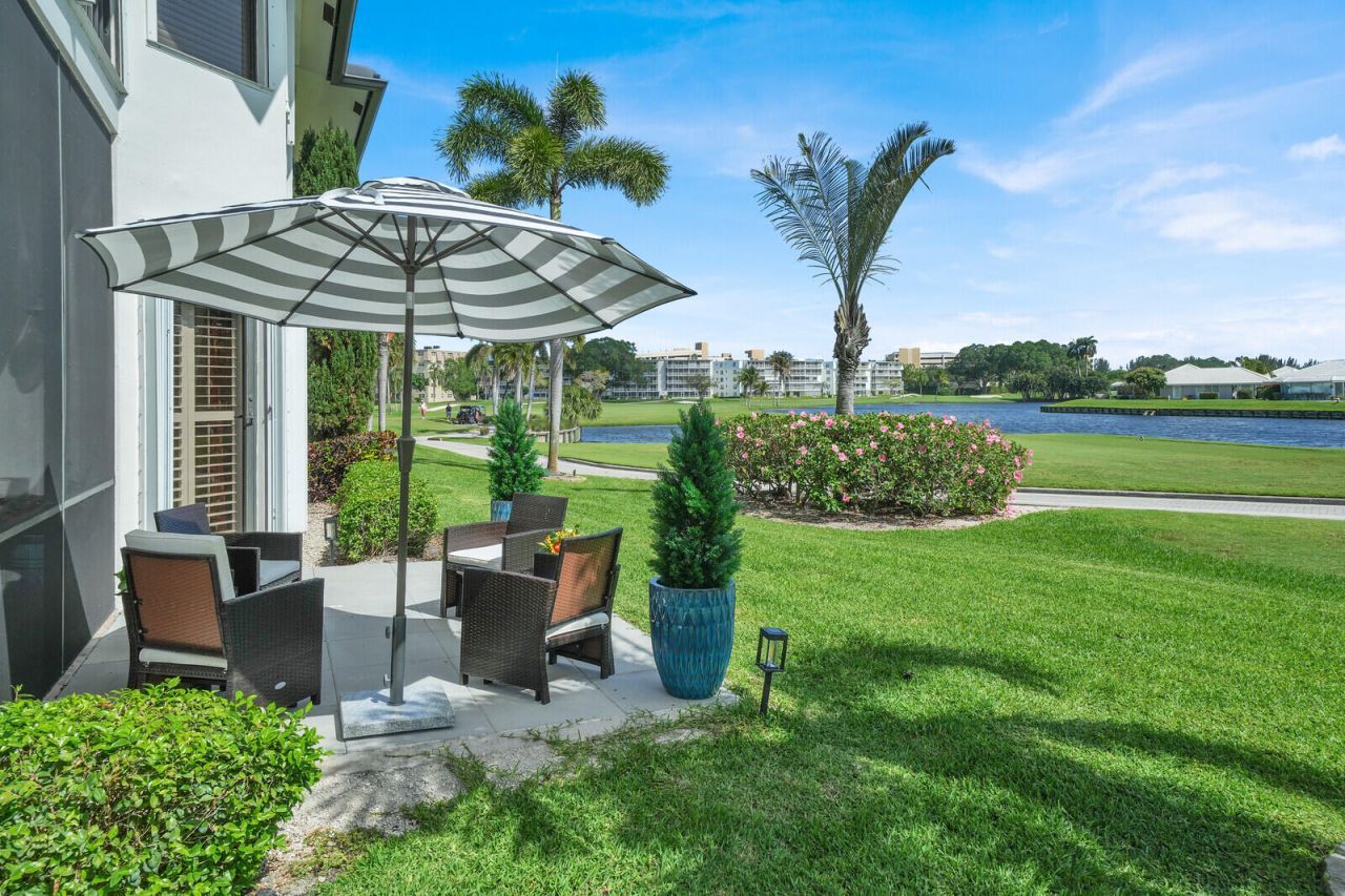 181 Atlantis Boulevard, Unit C, Atlantis, FL 33462 Photo