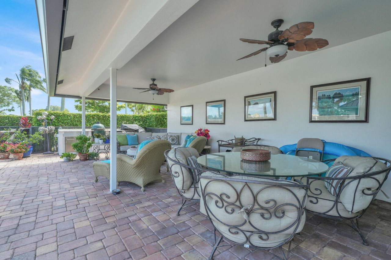 181 Atlantis Boulevard, Unit C, Atlantis, FL 33462 Photo