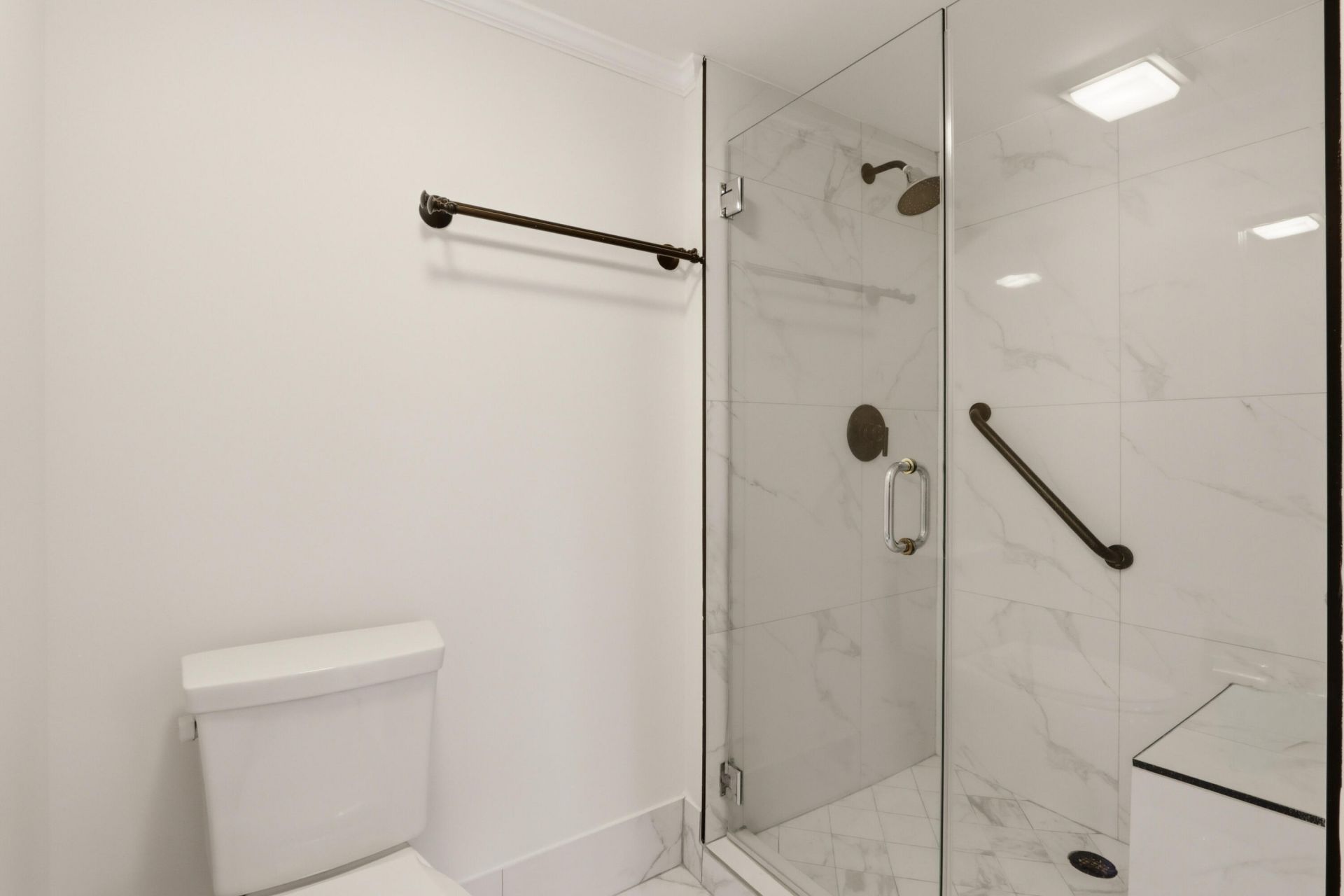 6133 Balboa Circle, Unit 302, Boca Raton, FL 33433 Photo