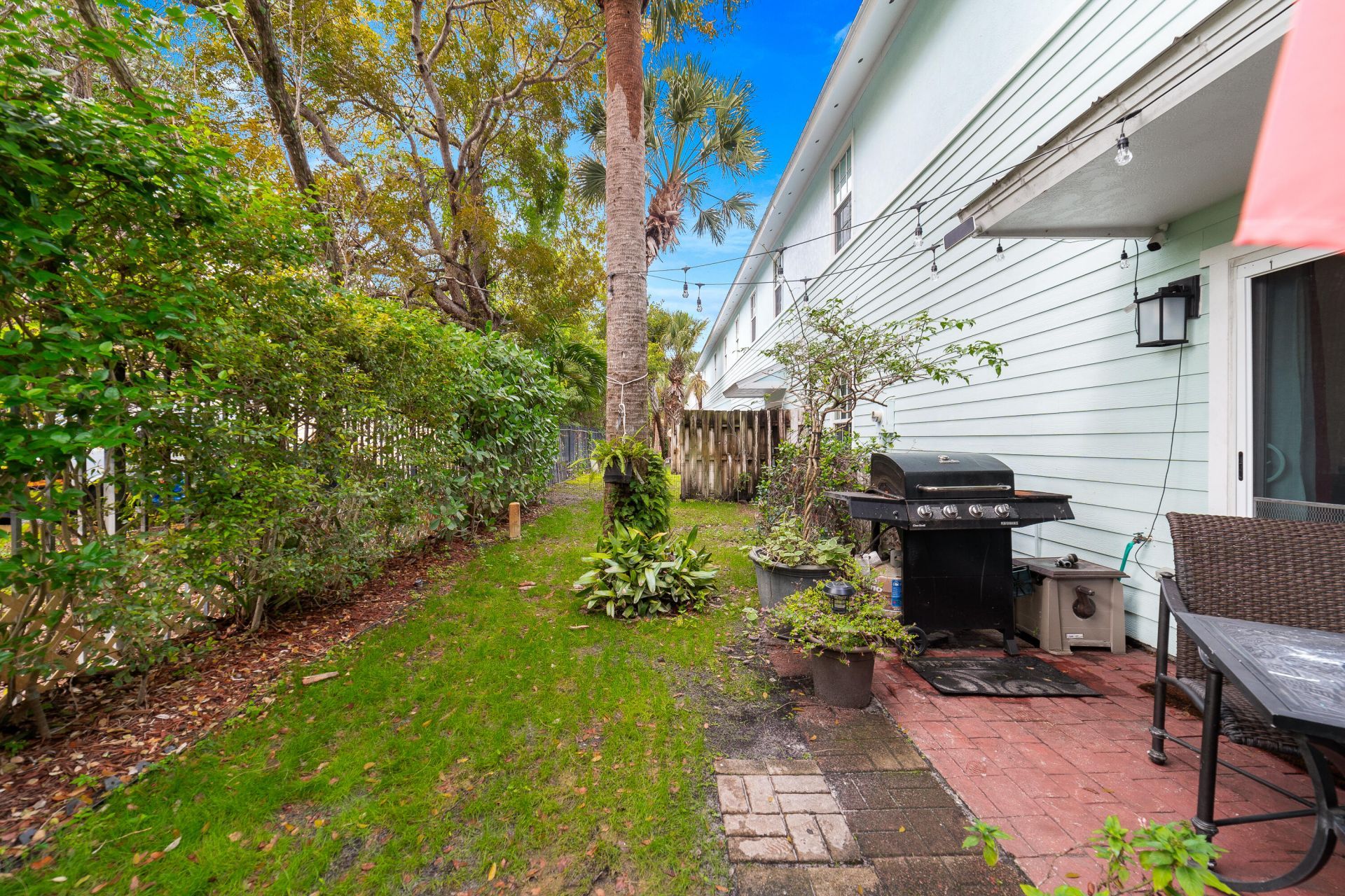 4216 Leo Lane, Unit 4f, Riviera Beach, FL 33410 Photo