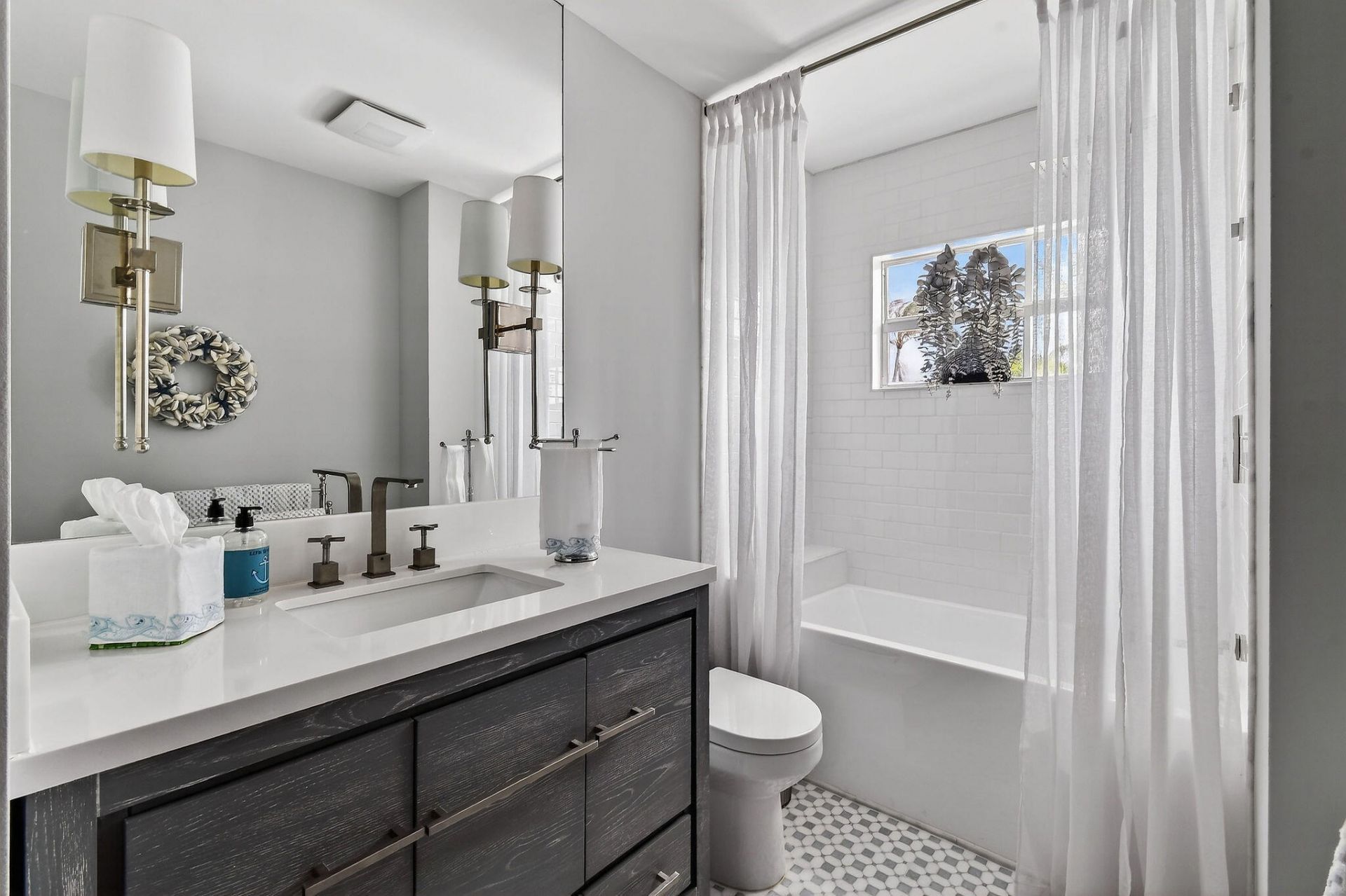 209 Treasure Place, Jupiter Inlet Colony, FL 33469 Photo