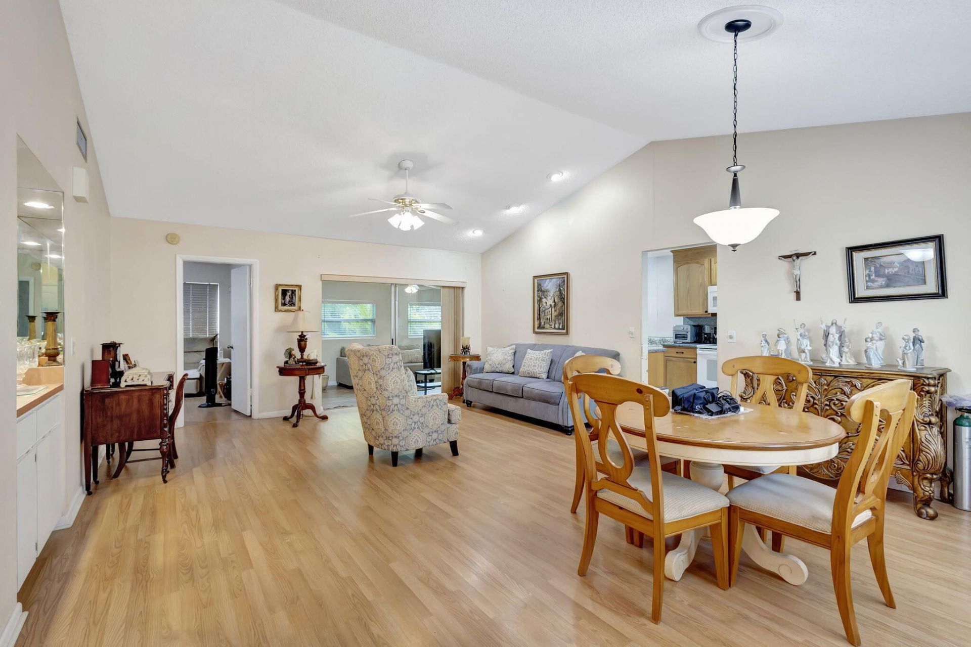 178 Ramblewood Circle, Royal Palm Beach, FL 33411 Photo