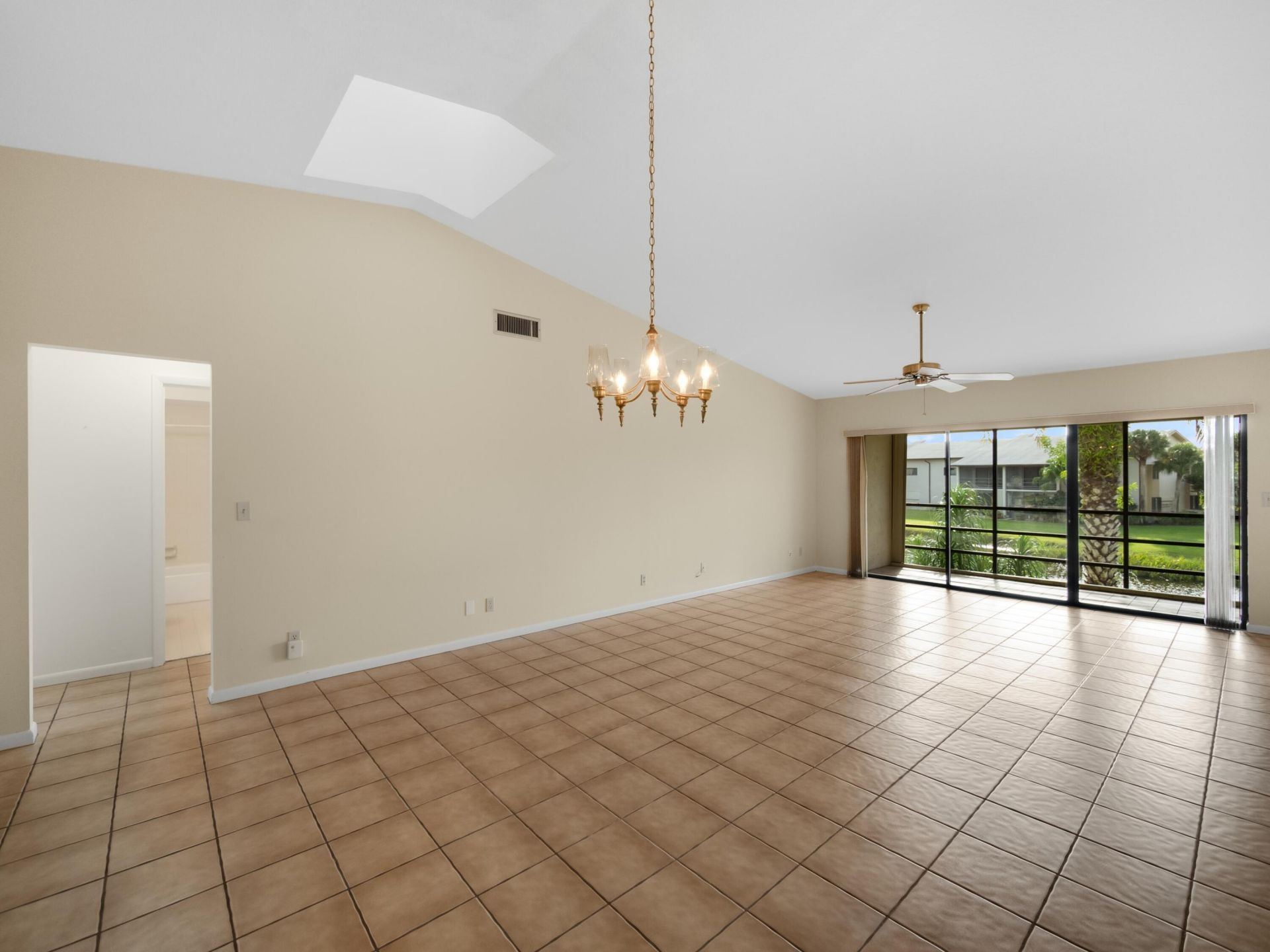3011 SE Aster Lane, Unit 808, Stuart, FL 34994 Photo