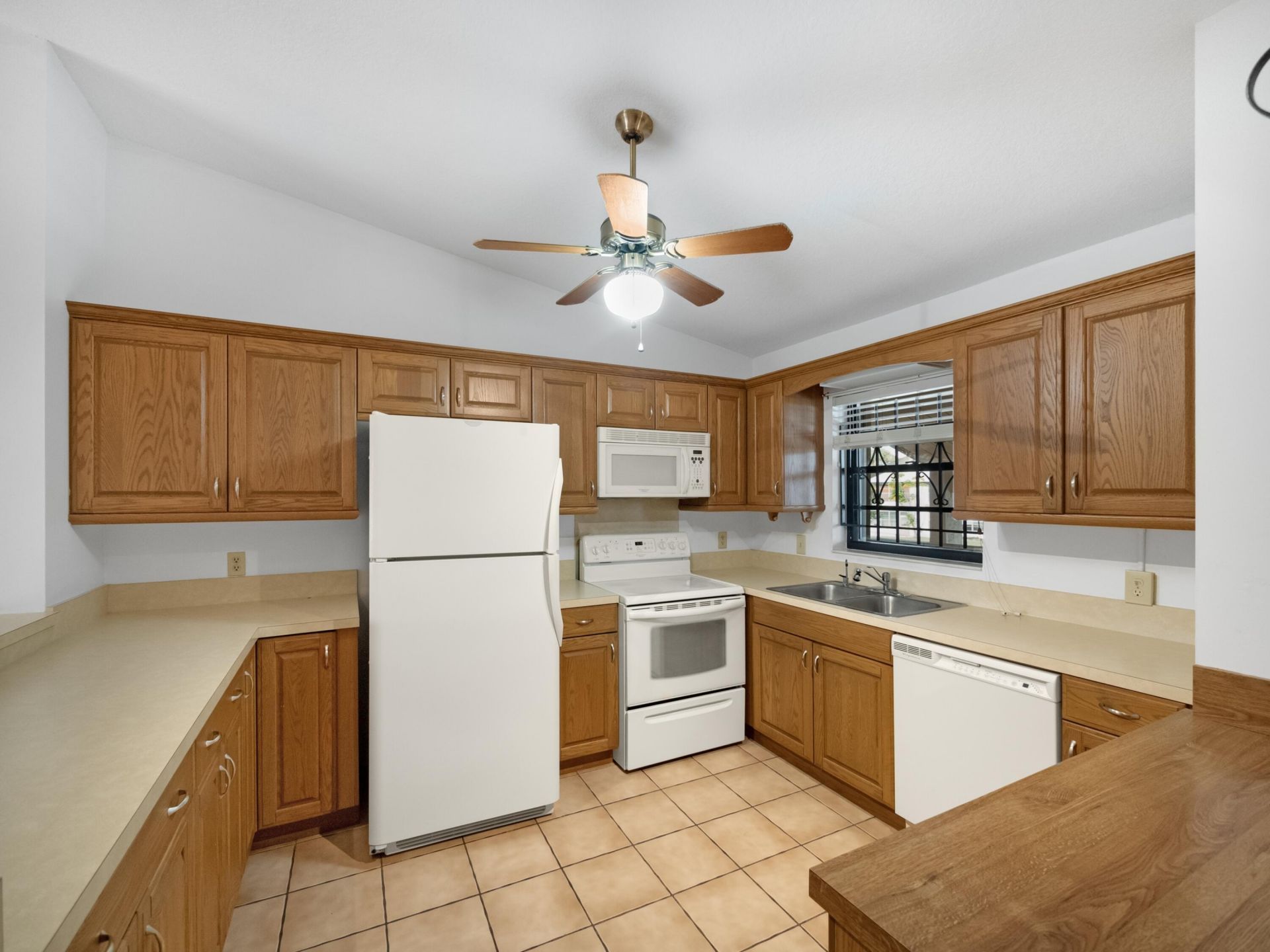 3011 SE Aster Lane, Unit 808, Stuart, FL 34994 Photo