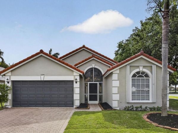 1599 Oak Berry Circle, Wellington, FL 33414