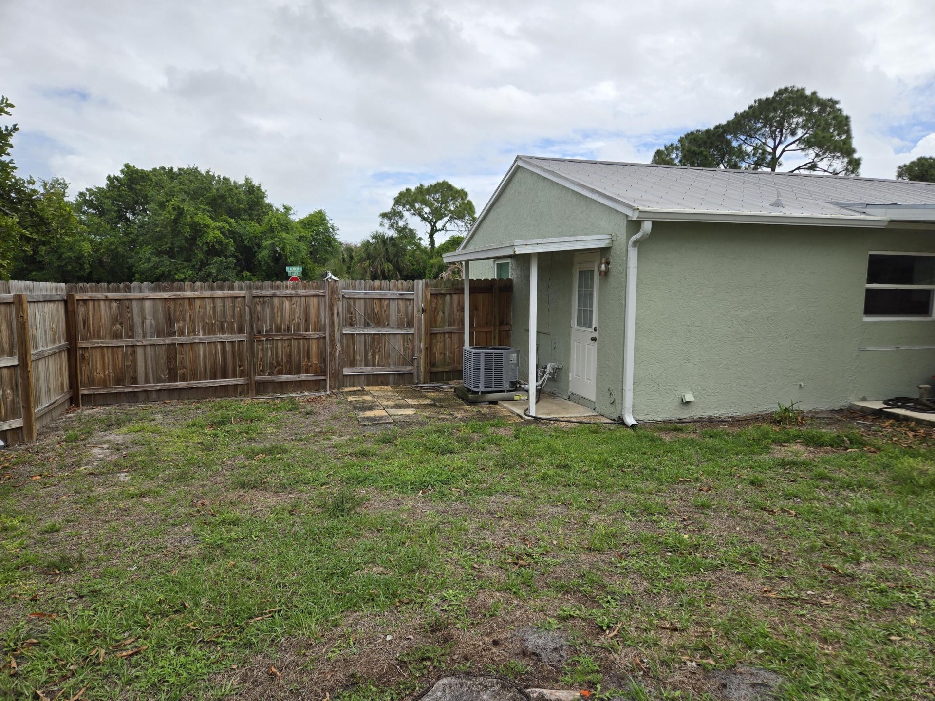 2538 SE Allen Street, Port Saint Lucie, FL 34984 Photo