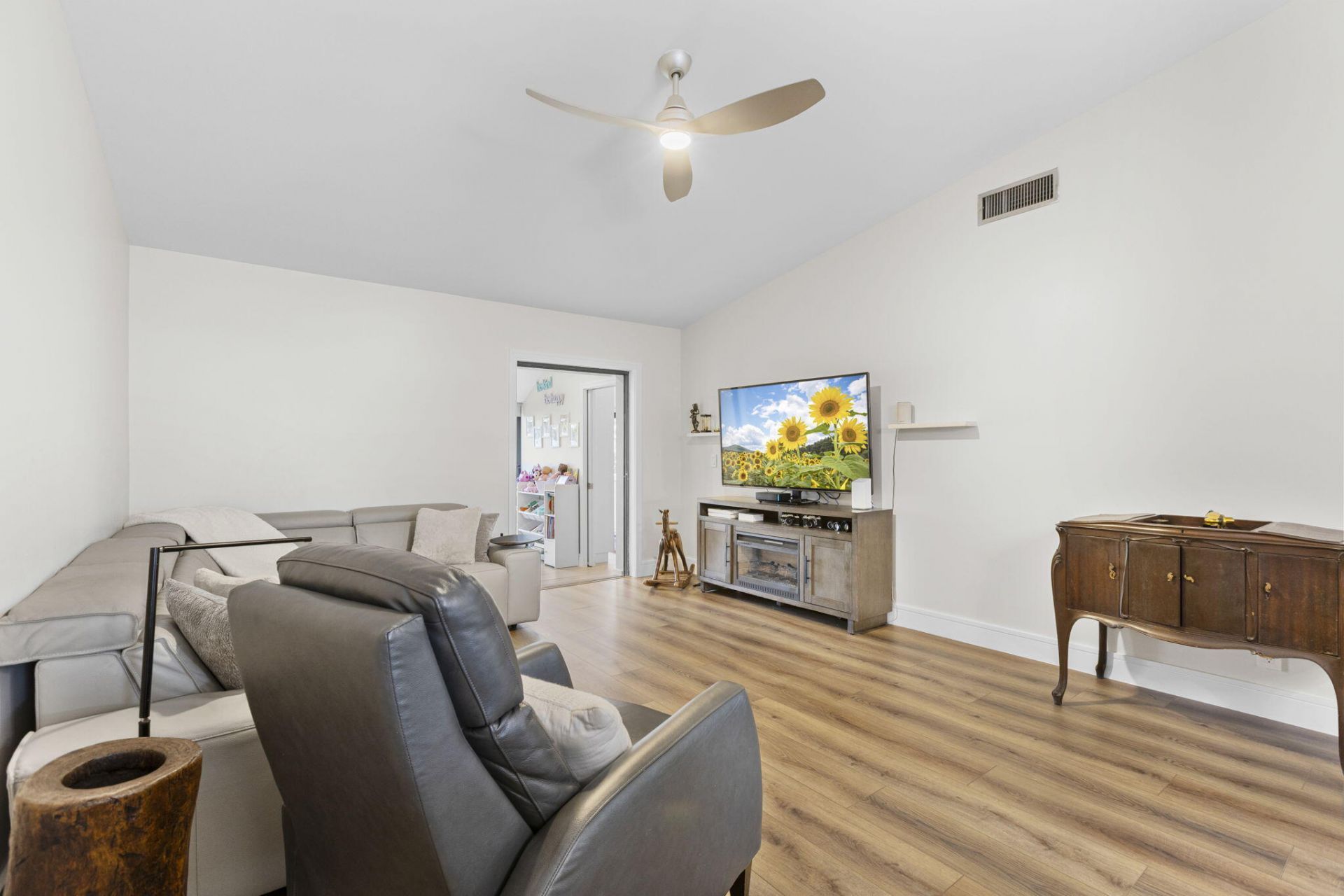 1023 Green Pine Boulevard, Unit H, West Palm Beach, FL 33409 Photo