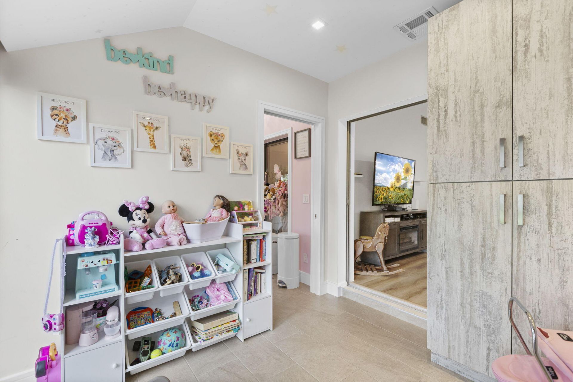 1023 Green Pine Boulevard, Unit H, West Palm Beach, FL 33409 Photo