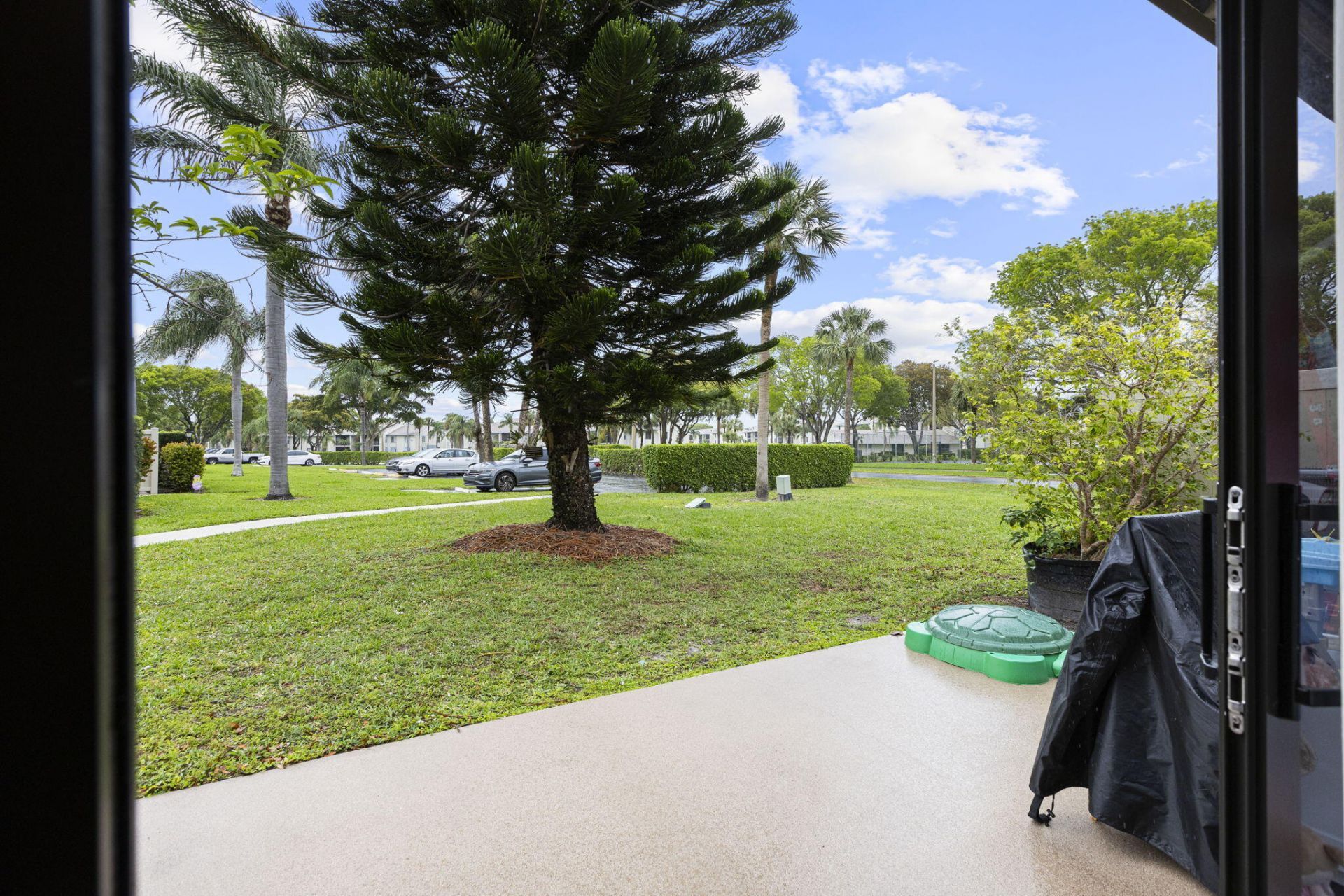 1023 Green Pine Boulevard, Unit H, West Palm Beach, FL 33409 Photo