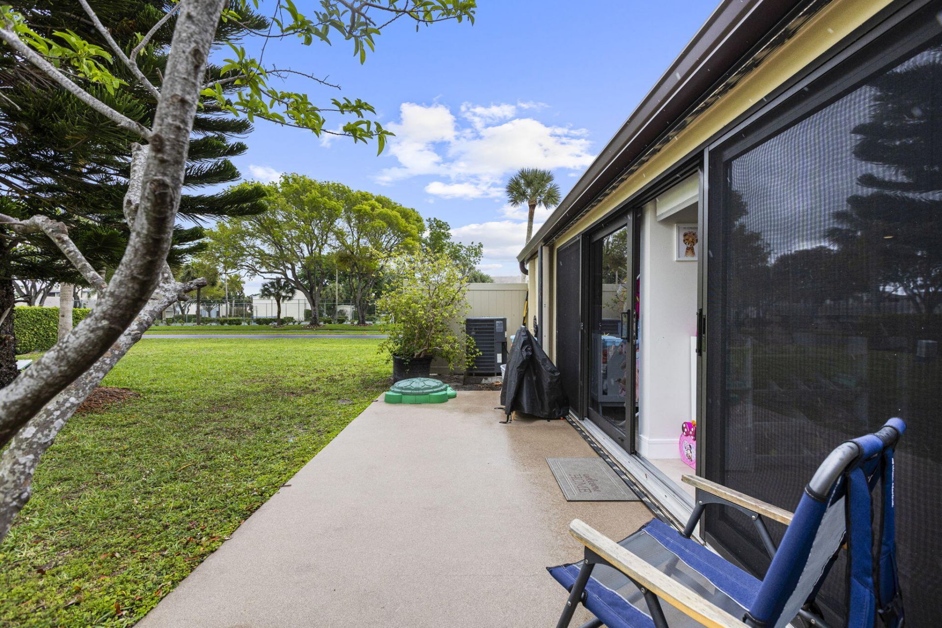 1023 Green Pine Boulevard, Unit H, West Palm Beach, FL 33409 Photo