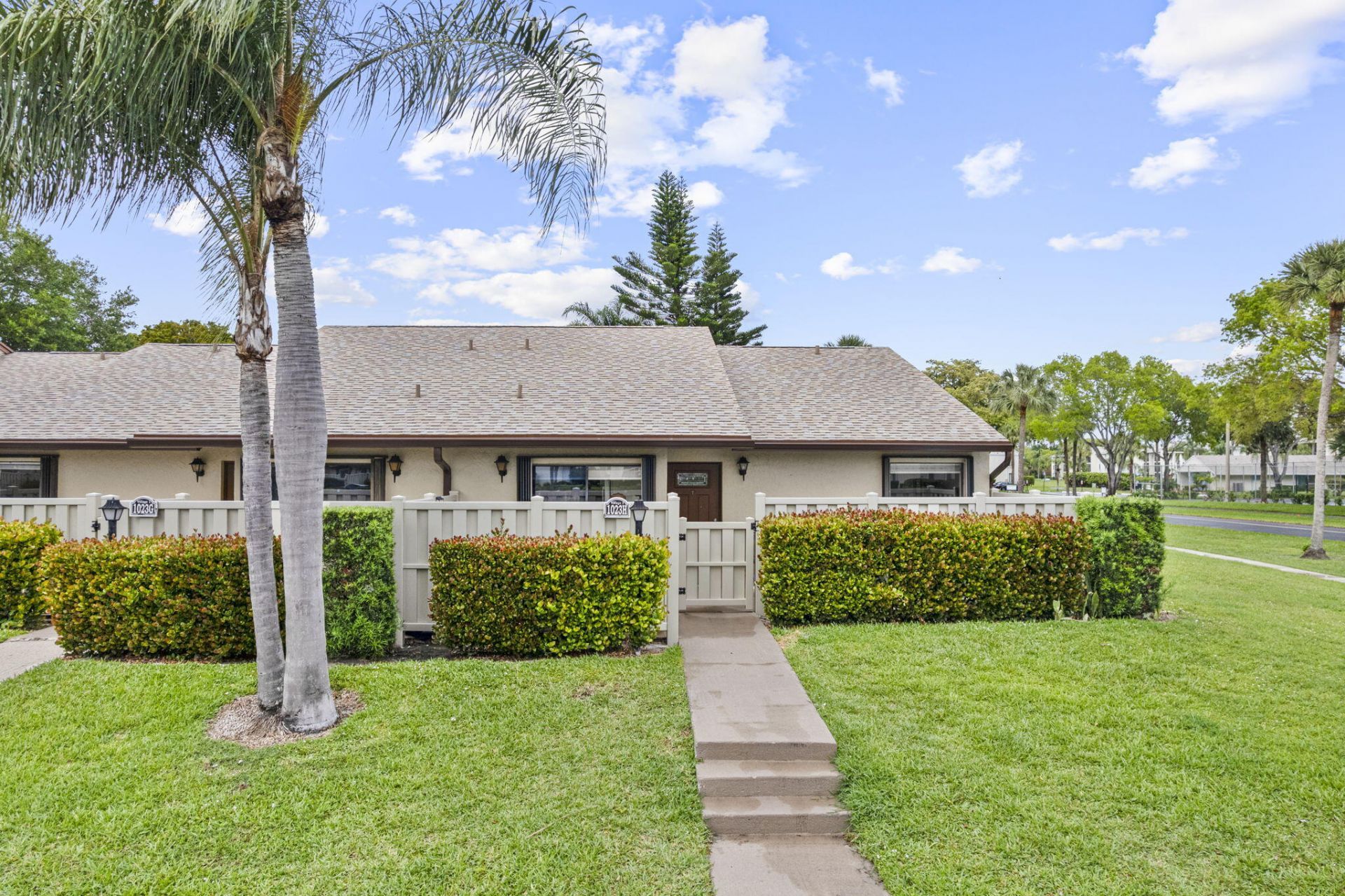 1023 Green Pine Boulevard, Unit H, West Palm Beach, FL 33409 Photo