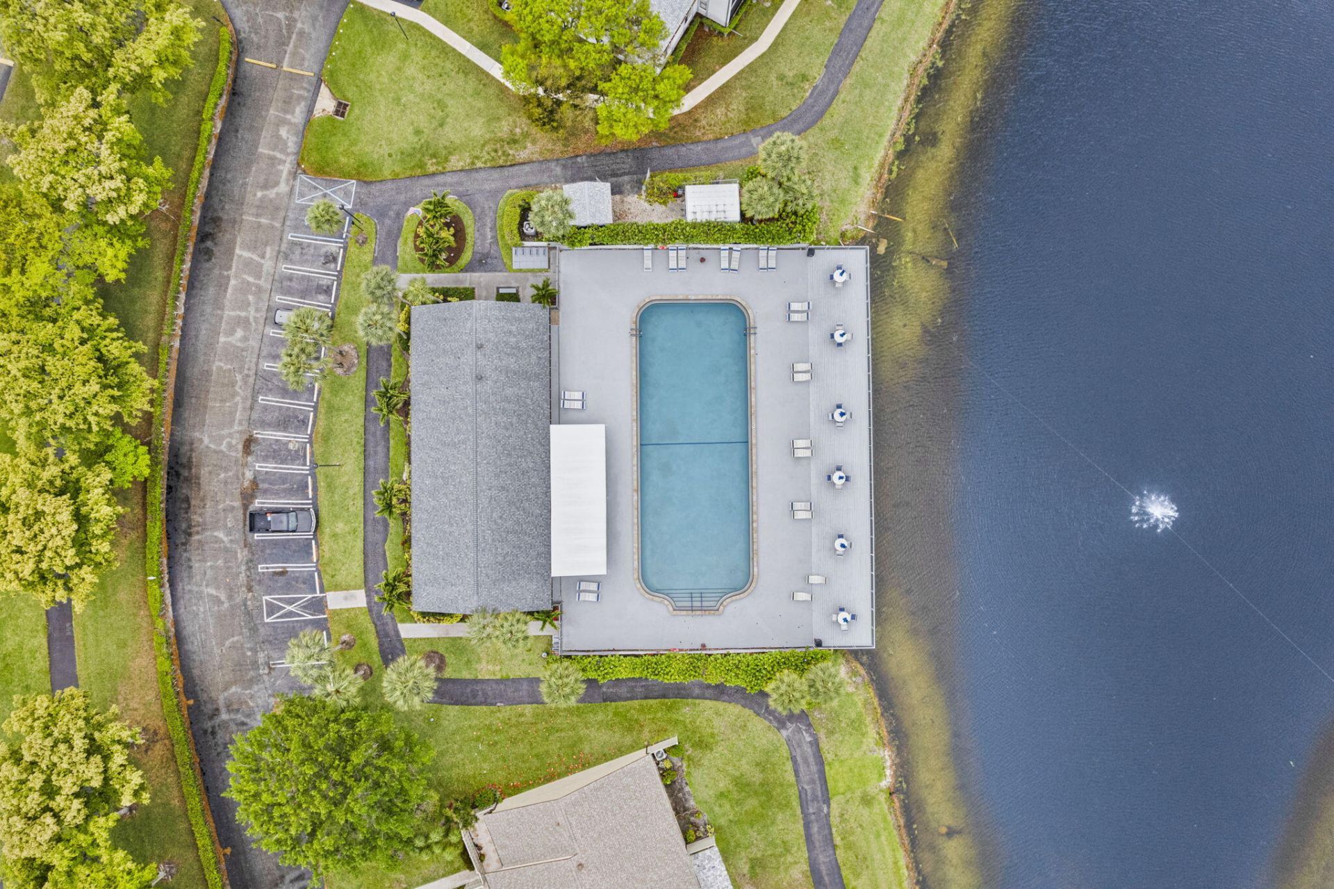 1023 Green Pine Boulevard, Unit H, West Palm Beach, FL 33409 Photo