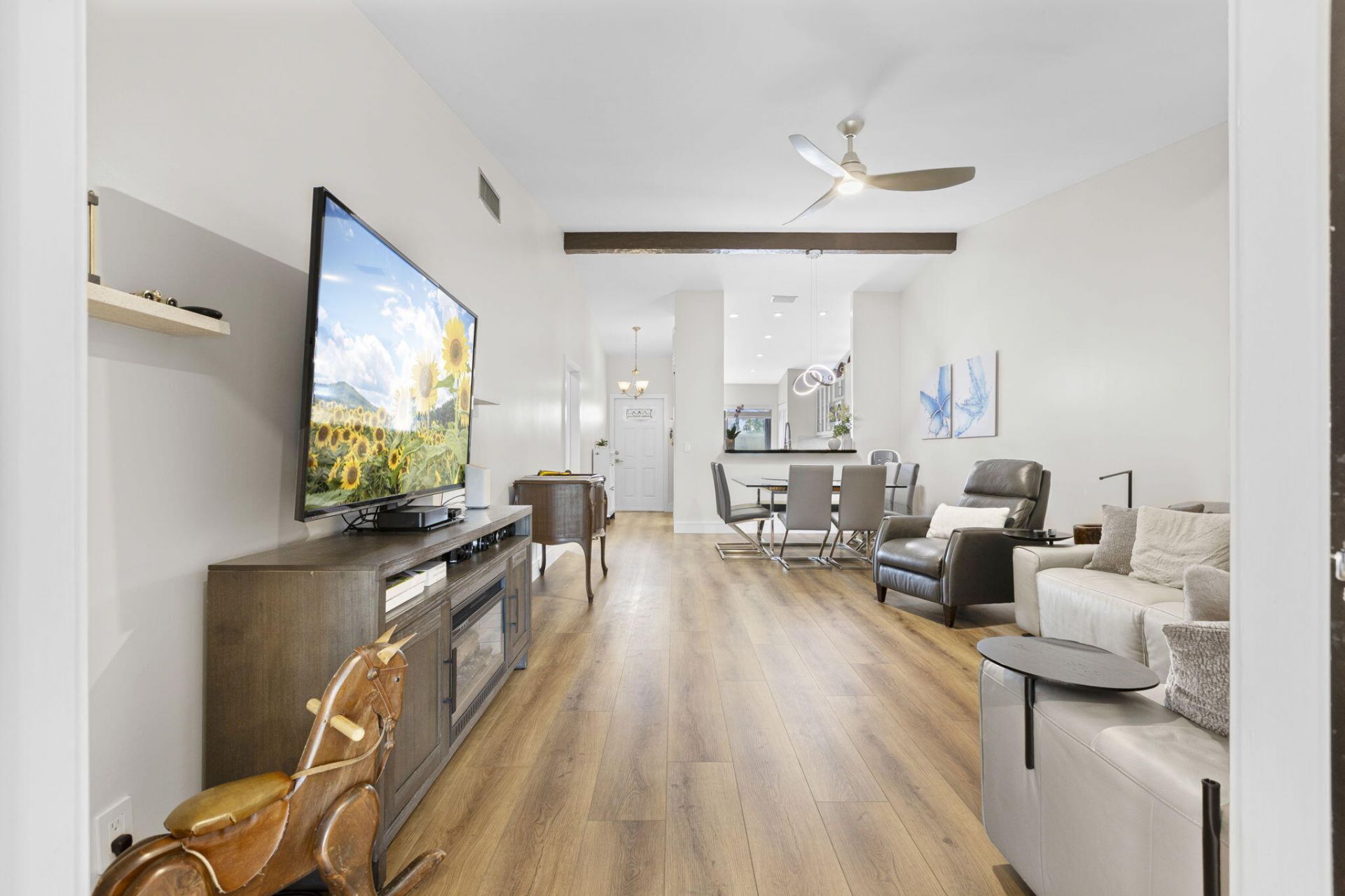 1023 Green Pine Boulevard, Unit H, West Palm Beach, FL 33409 Photo