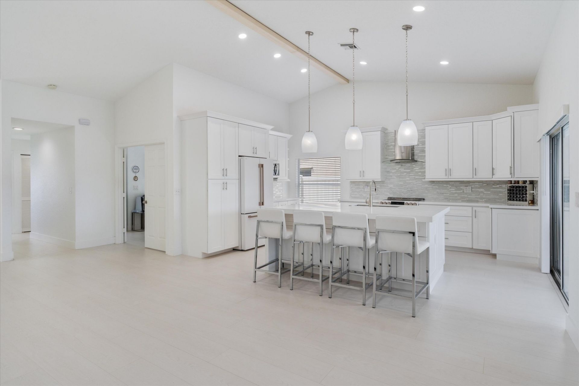 3780 Cypress Lake Drive, Lake Worth, FL 33467 Photo