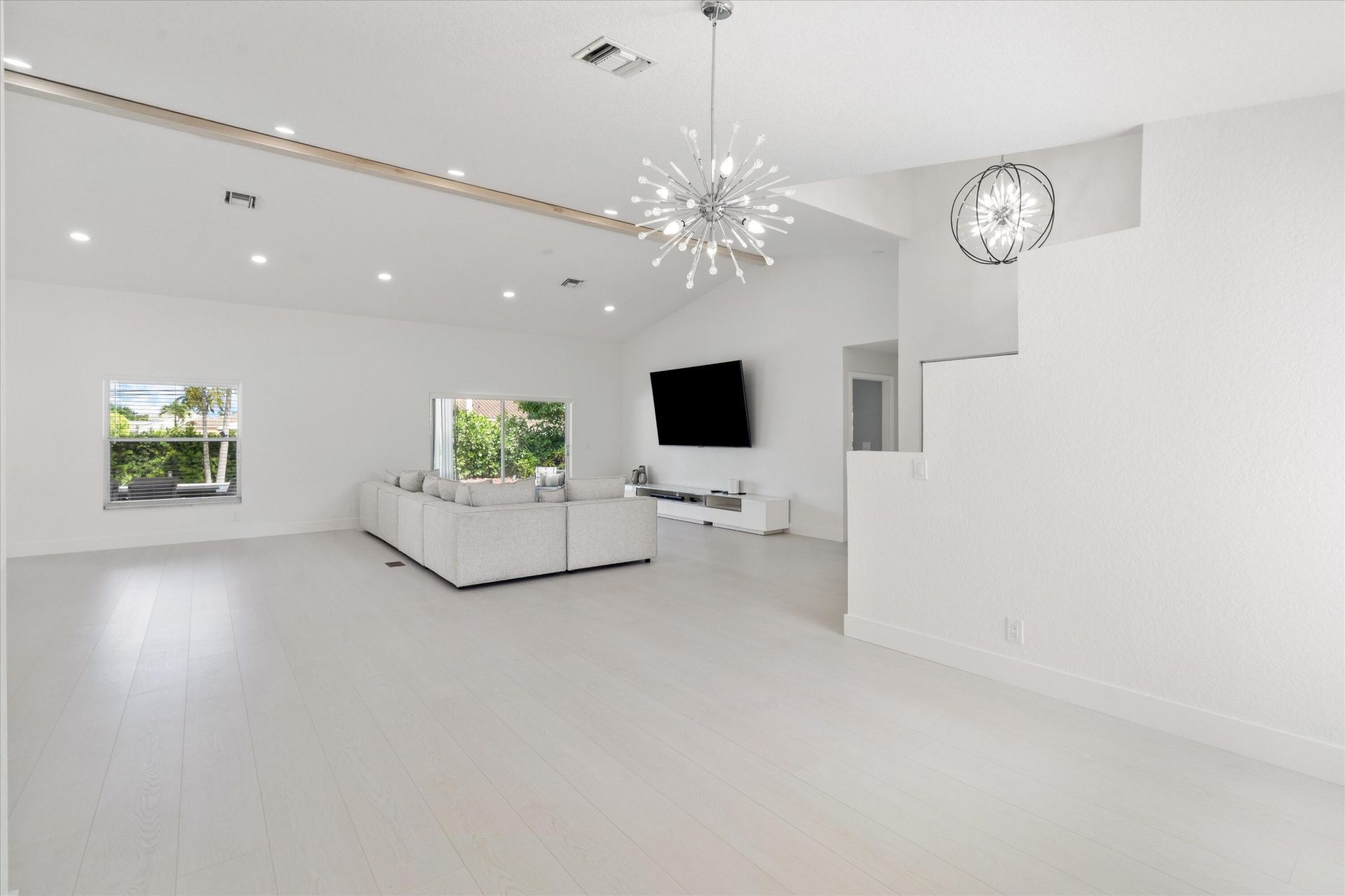 3780 Cypress Lake Drive, Lake Worth, FL 33467 Photo