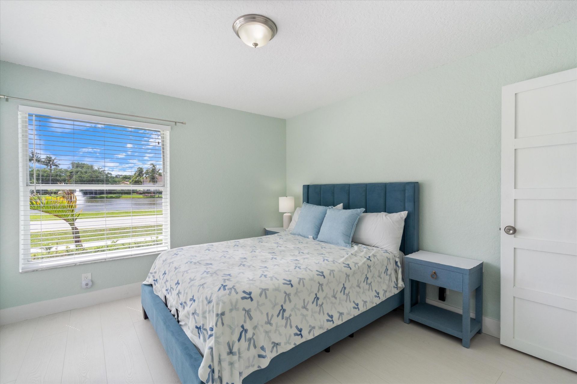 3780 Cypress Lake Drive, Lake Worth, FL 33467 Photo