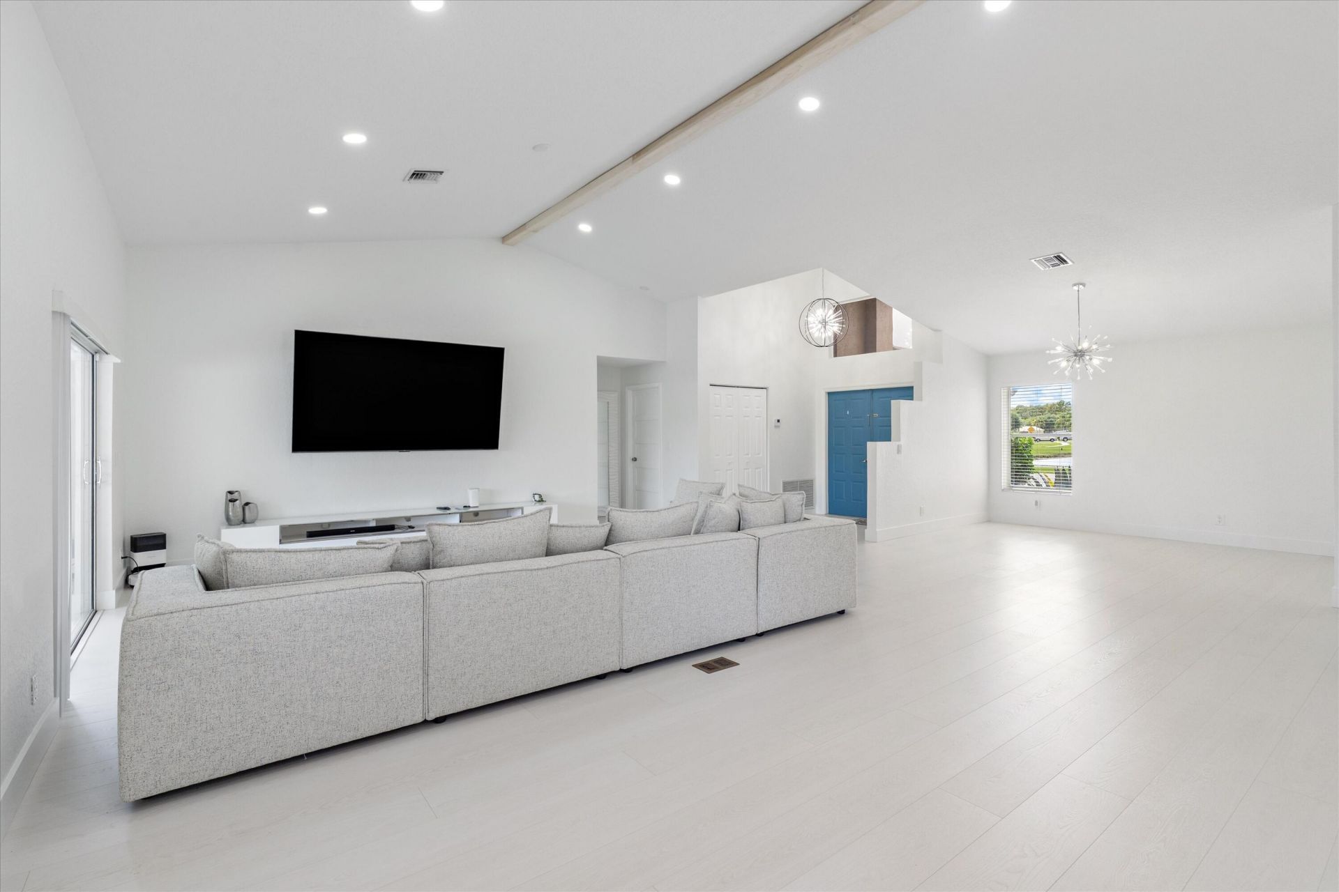 3780 Cypress Lake Drive, Lake Worth, FL 33467 Photo