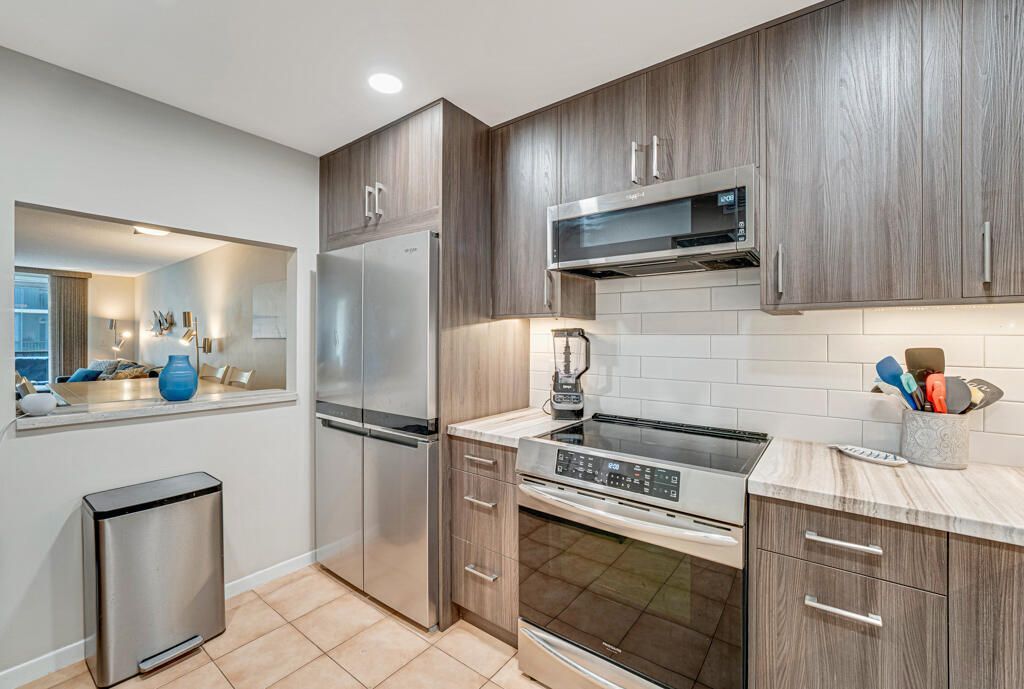 760 E Ocean Avenue, Unit 303, Boynton Beach, FL 33435 Photo