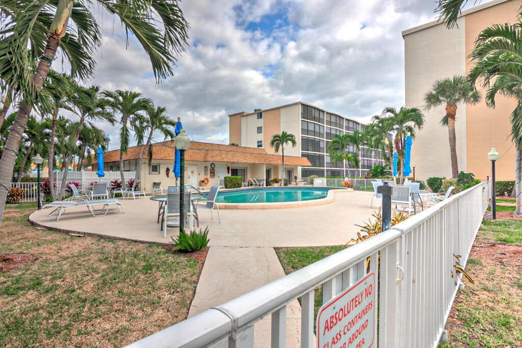 760 E Ocean Avenue, Unit 303, Boynton Beach, FL 33435 Photo
