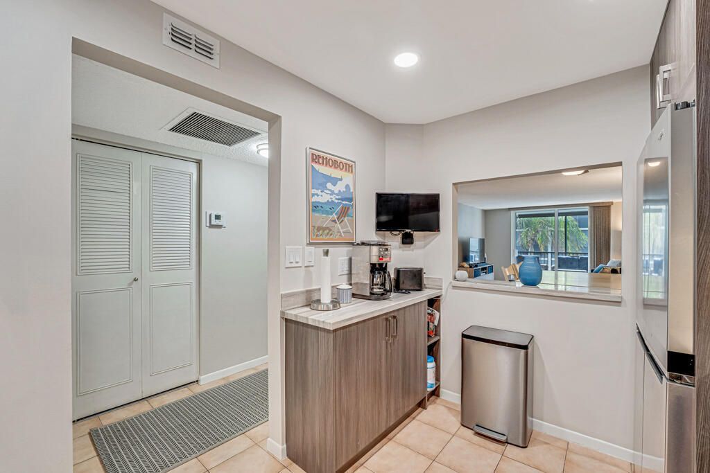 760 E Ocean Avenue, Unit 303, Boynton Beach, FL 33435 Photo