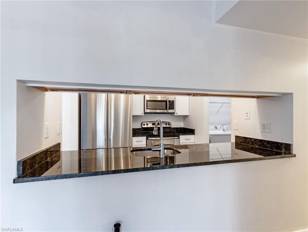 9540 Green Cypress Ln, Unit 10-B2, Fort Myers, FL 33905 Photo