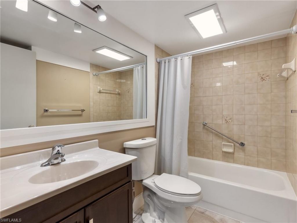 9540 Green Cypress Ln, Unit 10-B2, Fort Myers, FL 33905 Photo