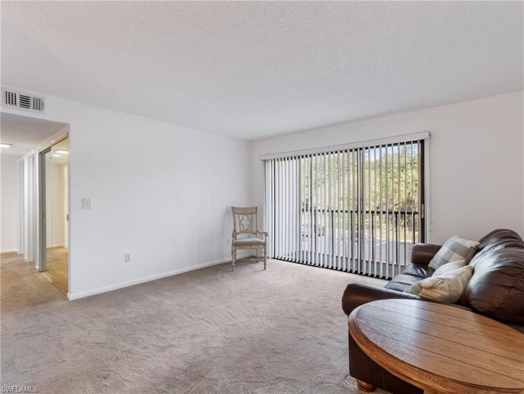9540 Green Cypress Ln, Unit 10-B2, Fort Myers, FL 33905 Photo