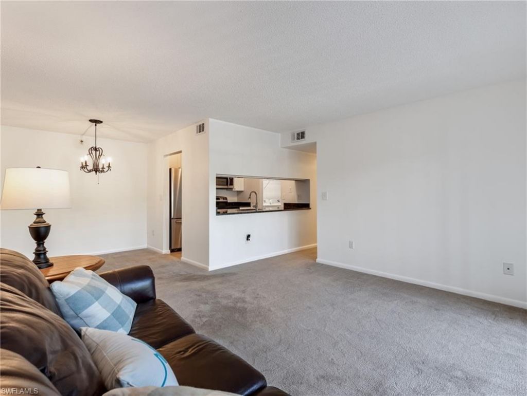 9540 Green Cypress Ln, Unit 10-B2, Fort Myers, FL 33905 Photo