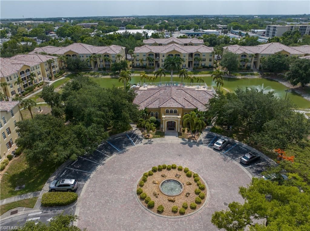 4121 Residence Dr, Unit 303, Fort Myers, FL 33901 Photo