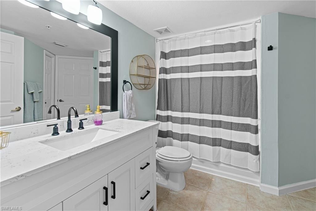 4121 Residence Dr, Unit 303, Fort Myers, FL 33901 Photo