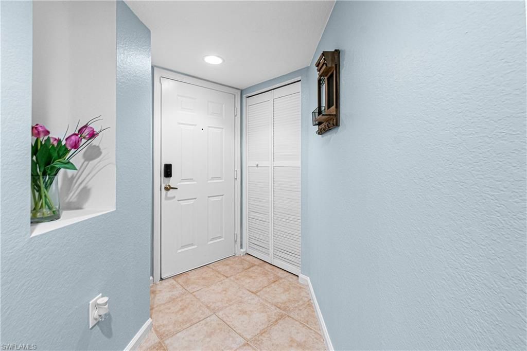 4121 Residence Dr, Unit 303, Fort Myers, FL 33901 Photo