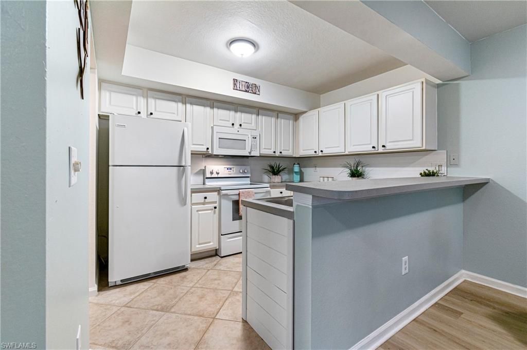 4121 Residence Dr, Unit 303, Fort Myers, FL 33901 Photo