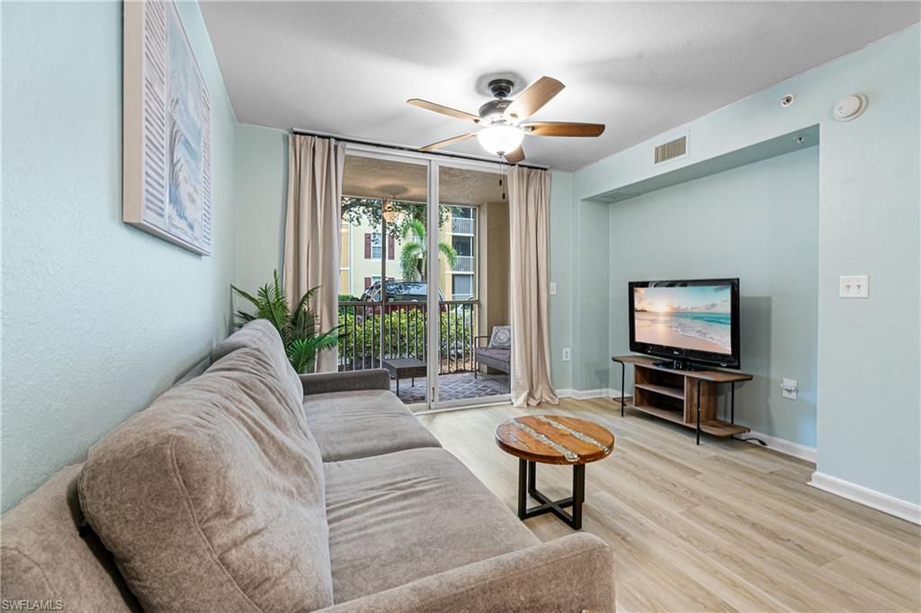 4121 Residence Dr, Unit 303, Fort Myers, FL 33901 Photo