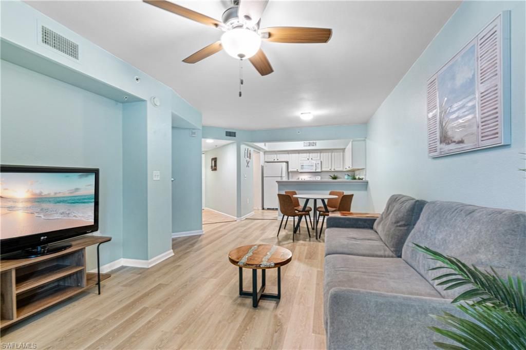 4121 Residence Dr, Unit 303, Fort Myers, FL 33901 Photo