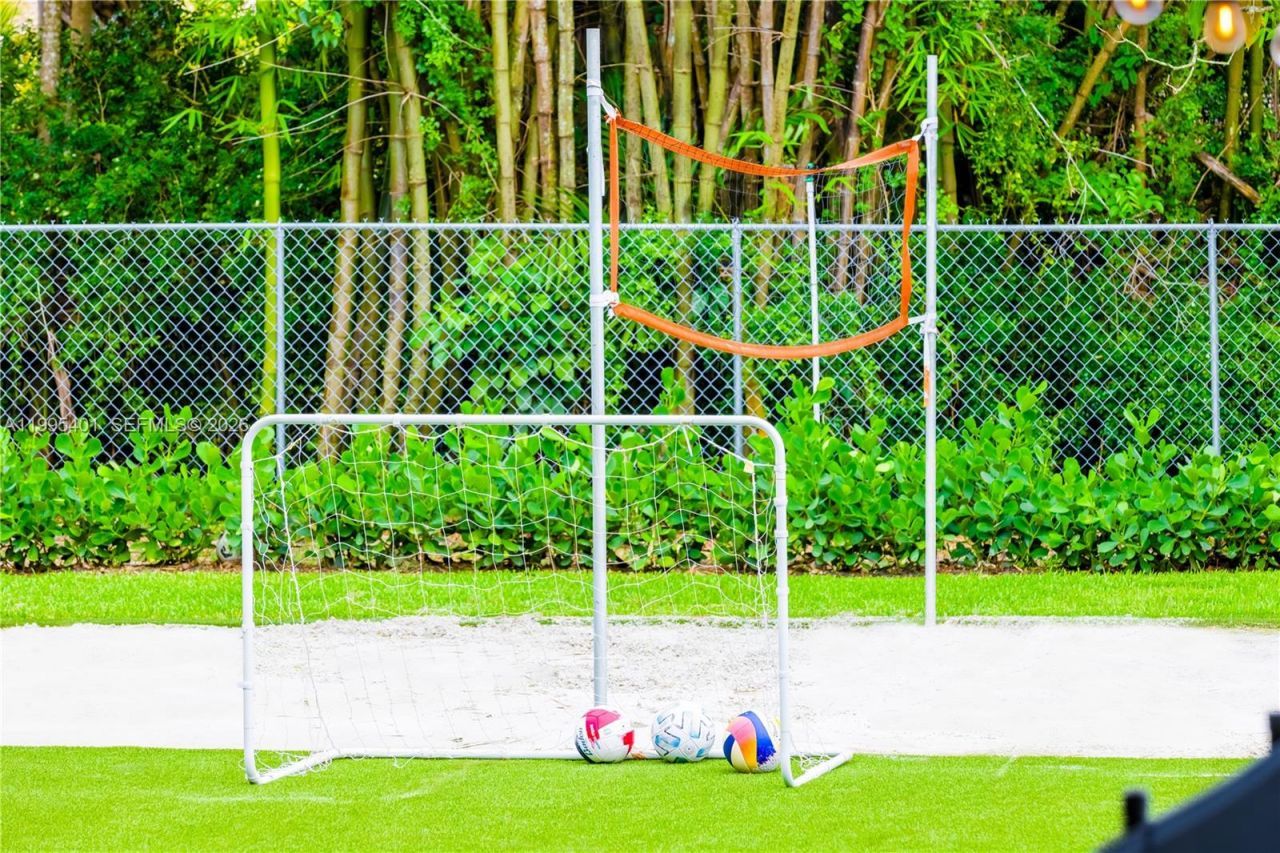 18840 SW 218th St, Miami, FL 33170 Photo