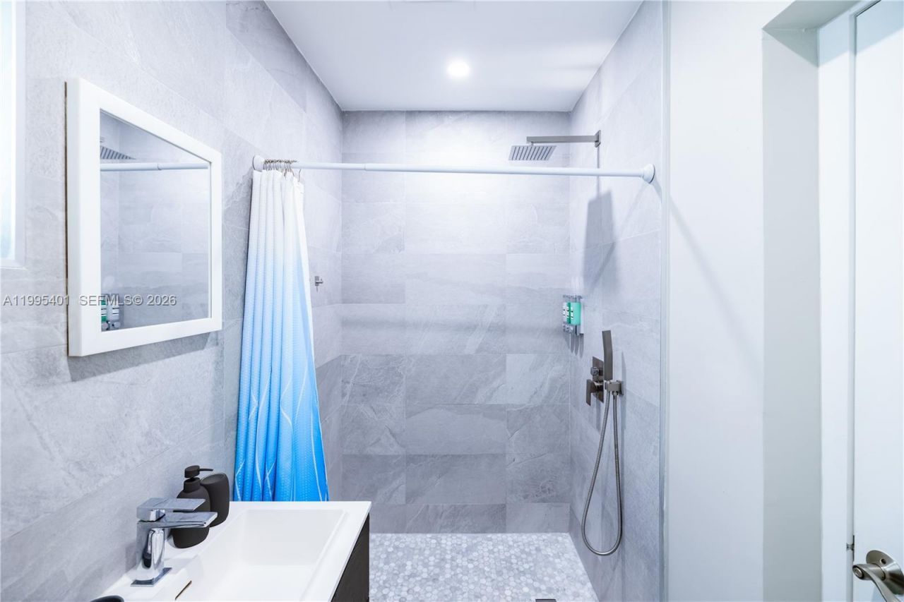 18840 SW 218th St, Miami, FL 33170 Photo