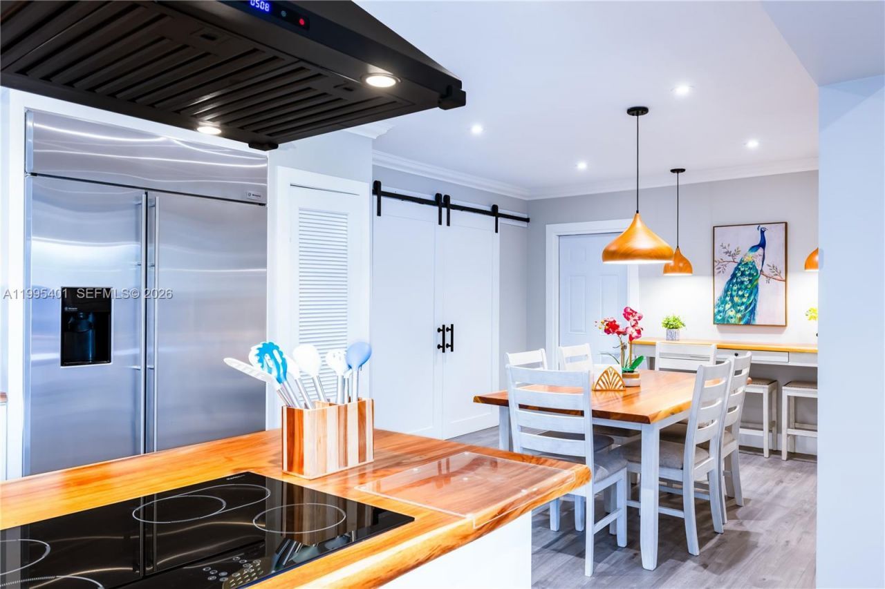 18840 SW 218th St, Miami, FL 33170 Photo