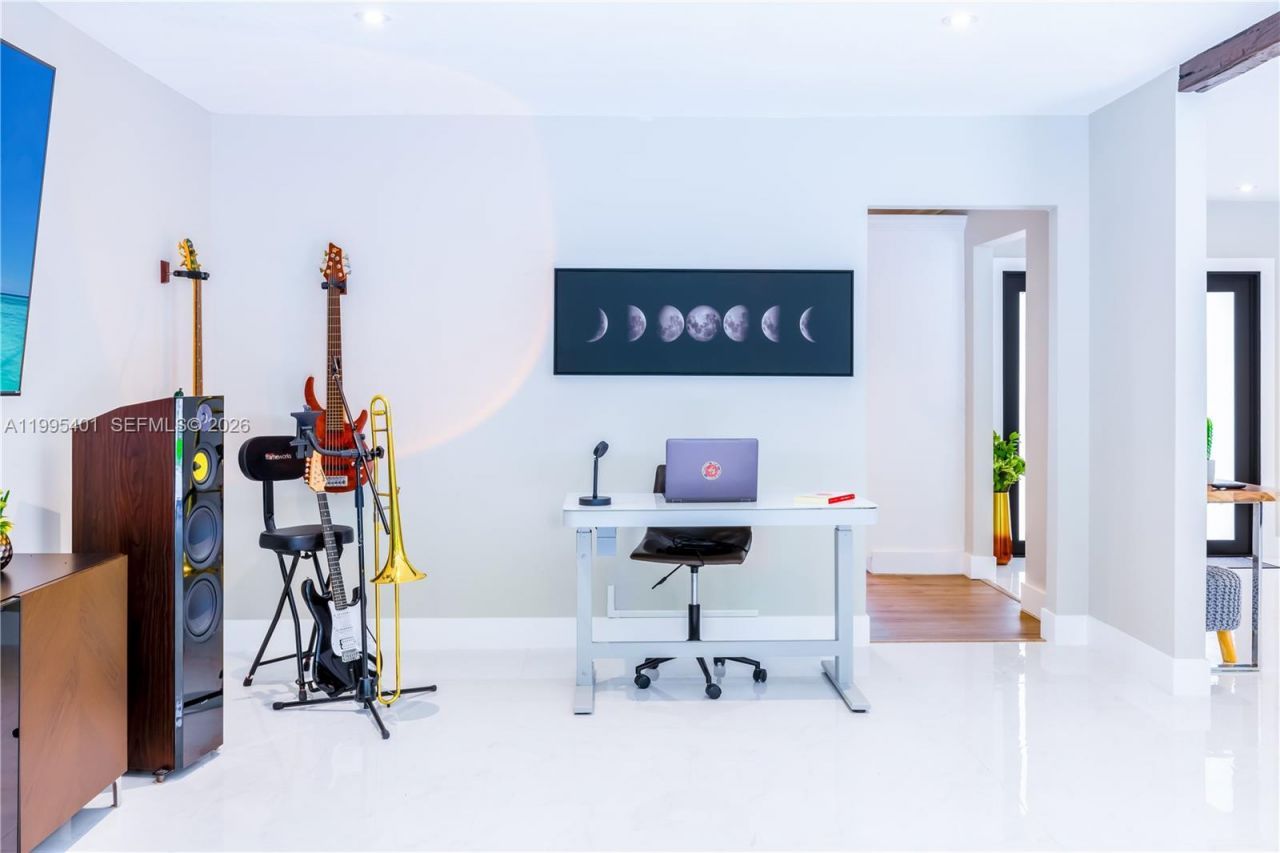 18840 SW 218th St, Miami, FL 33170 Photo