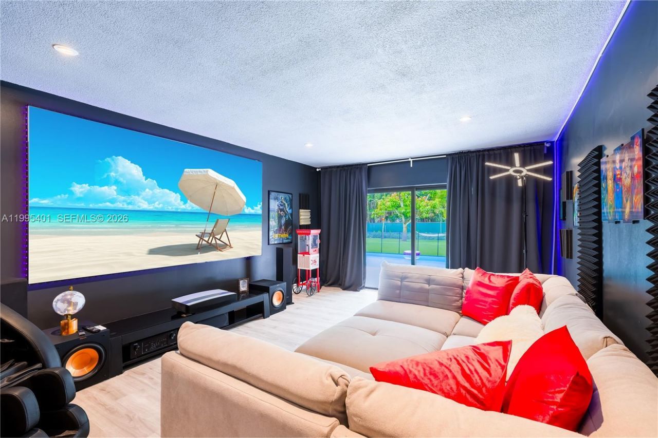 18840 SW 218th St, Miami, FL 33170 Photo