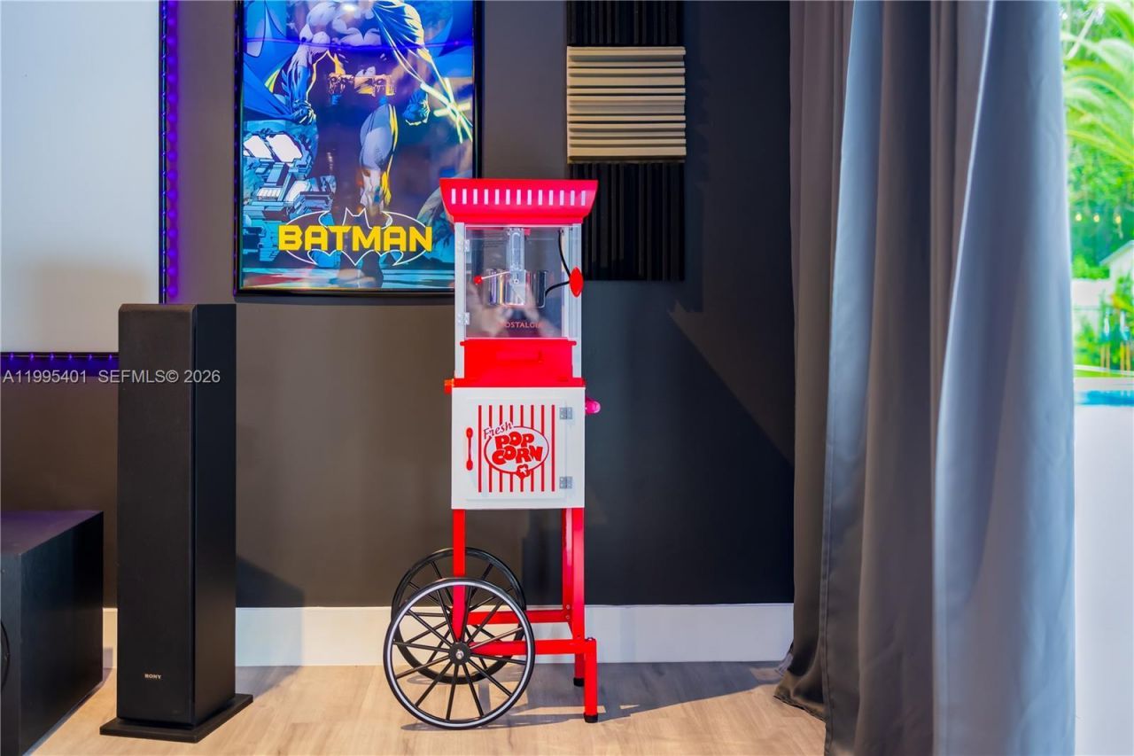 18840 SW 218th St, Miami, FL 33170 Photo