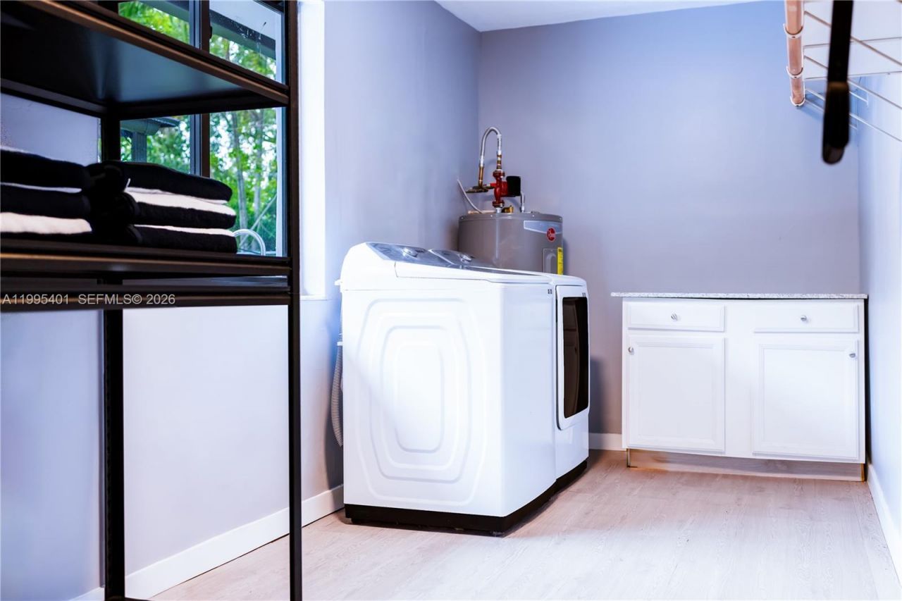 18840 SW 218th St, Miami, FL 33170 Photo