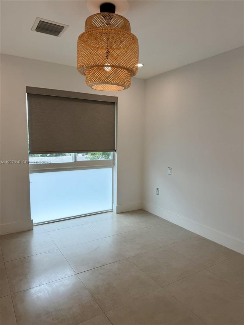540 SW 6th Ave, Fort Lauderdale, FL 33315 Photo