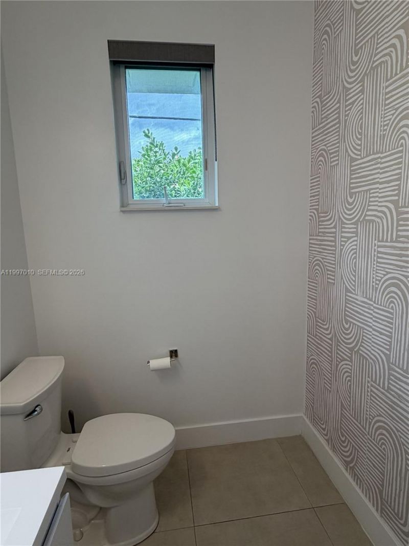 540 SW 6th Ave, Fort Lauderdale, FL 33315 Photo