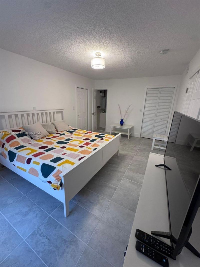Please Call For Address, North Miami, FL 33168 Photo