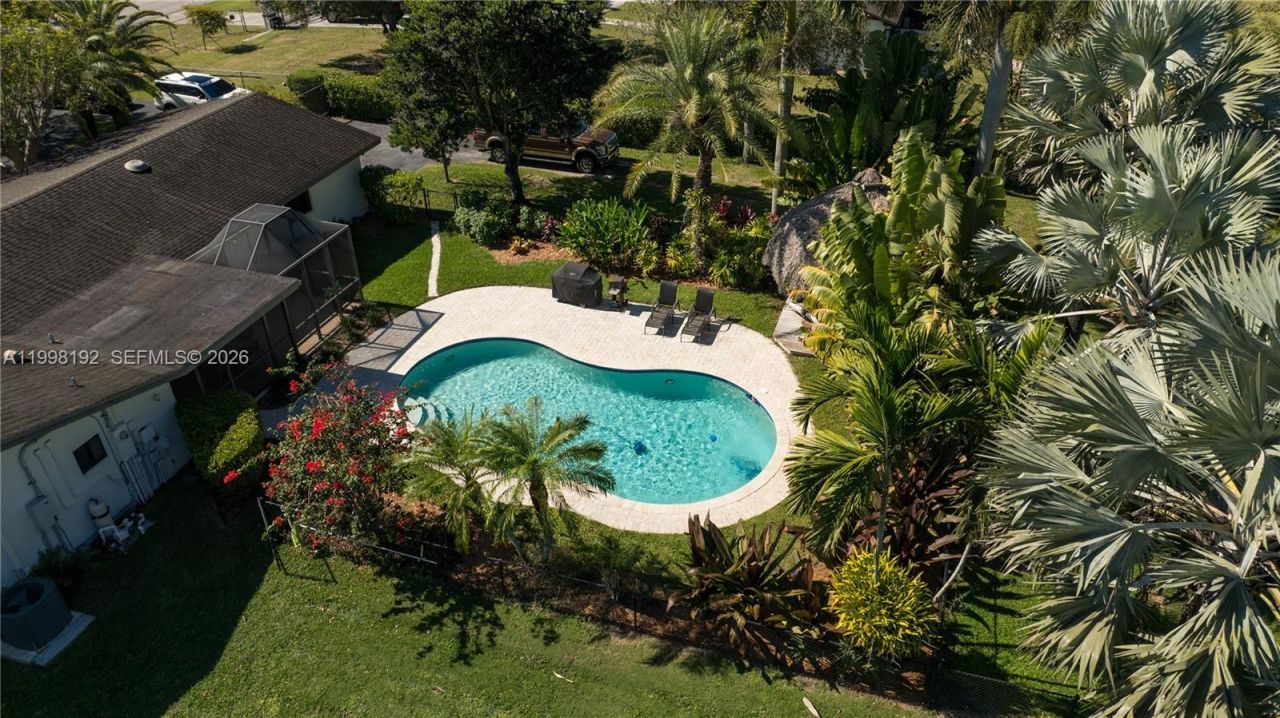 19305 SW 312th St , Homestead, FL 33030 Photo