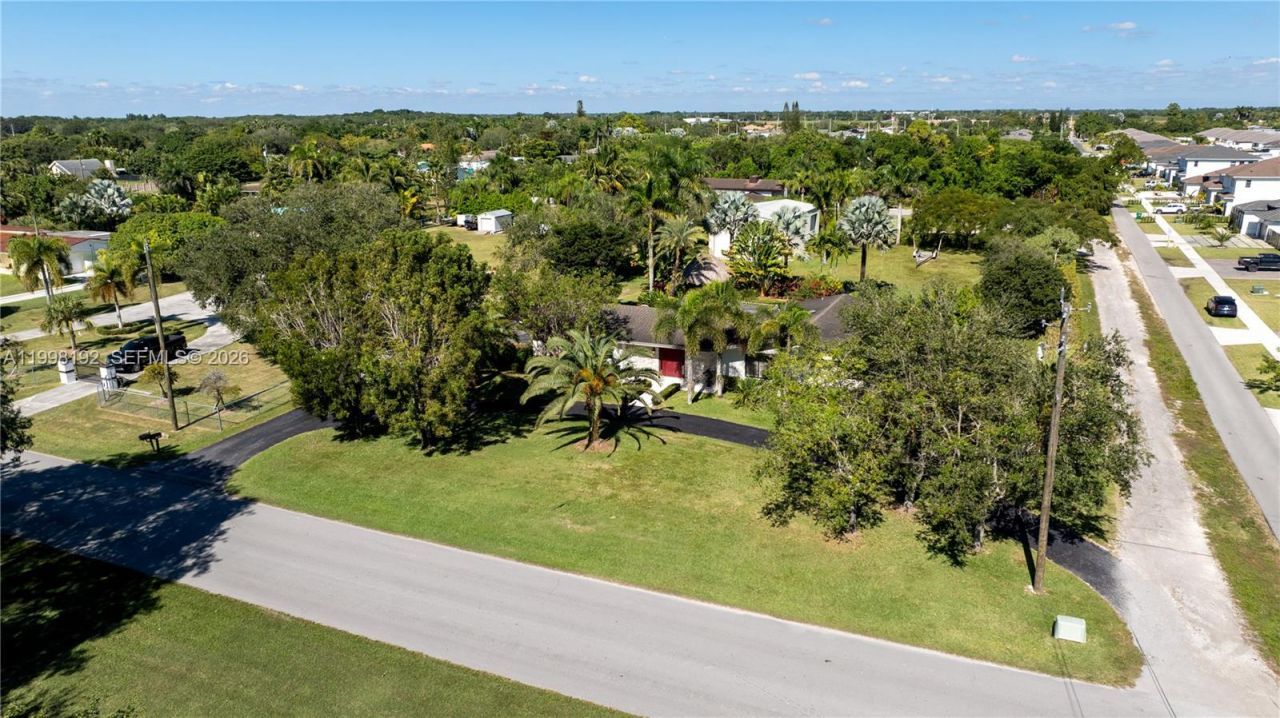 19305 SW 312th St , Homestead, FL 33030 Photo