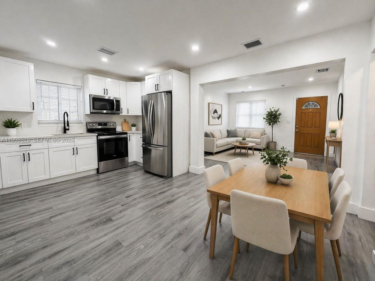 736 NW 41st St, Miami, FL 33127 Photo